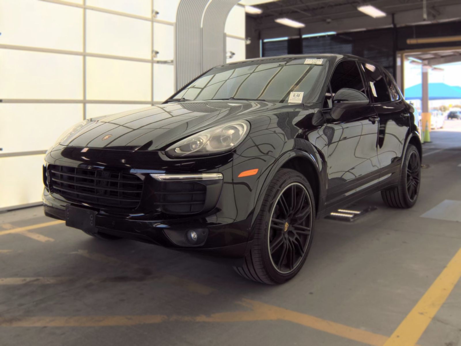 2017 PORSCHE CAYENNE PLATINUM Edition - 1