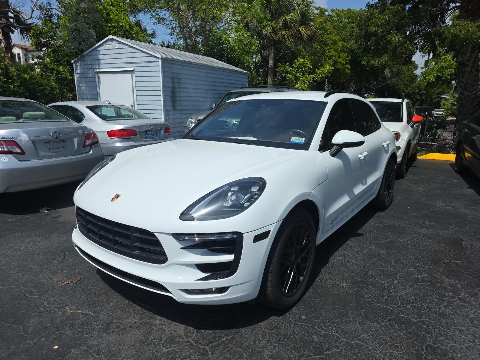 2018 PORSCHE MACAN GTS - 1