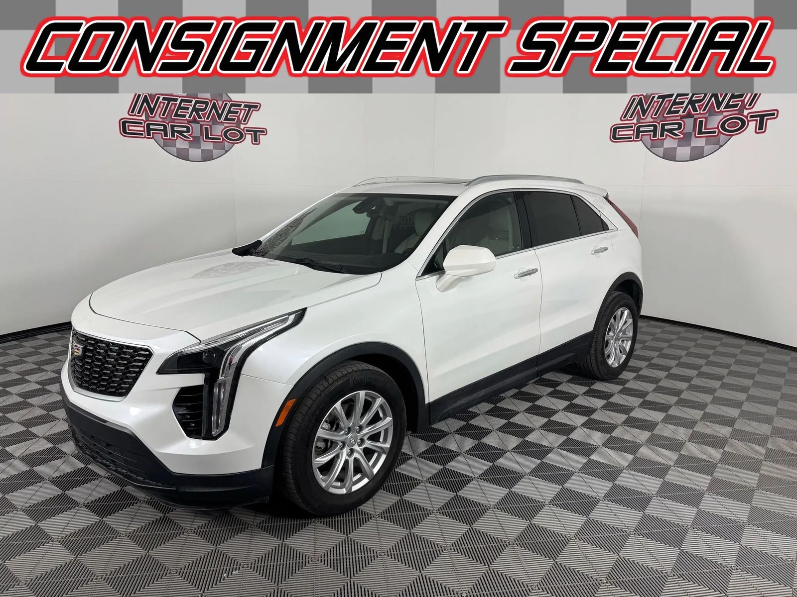 2019 CADILLAC XT4 Luxury - 1