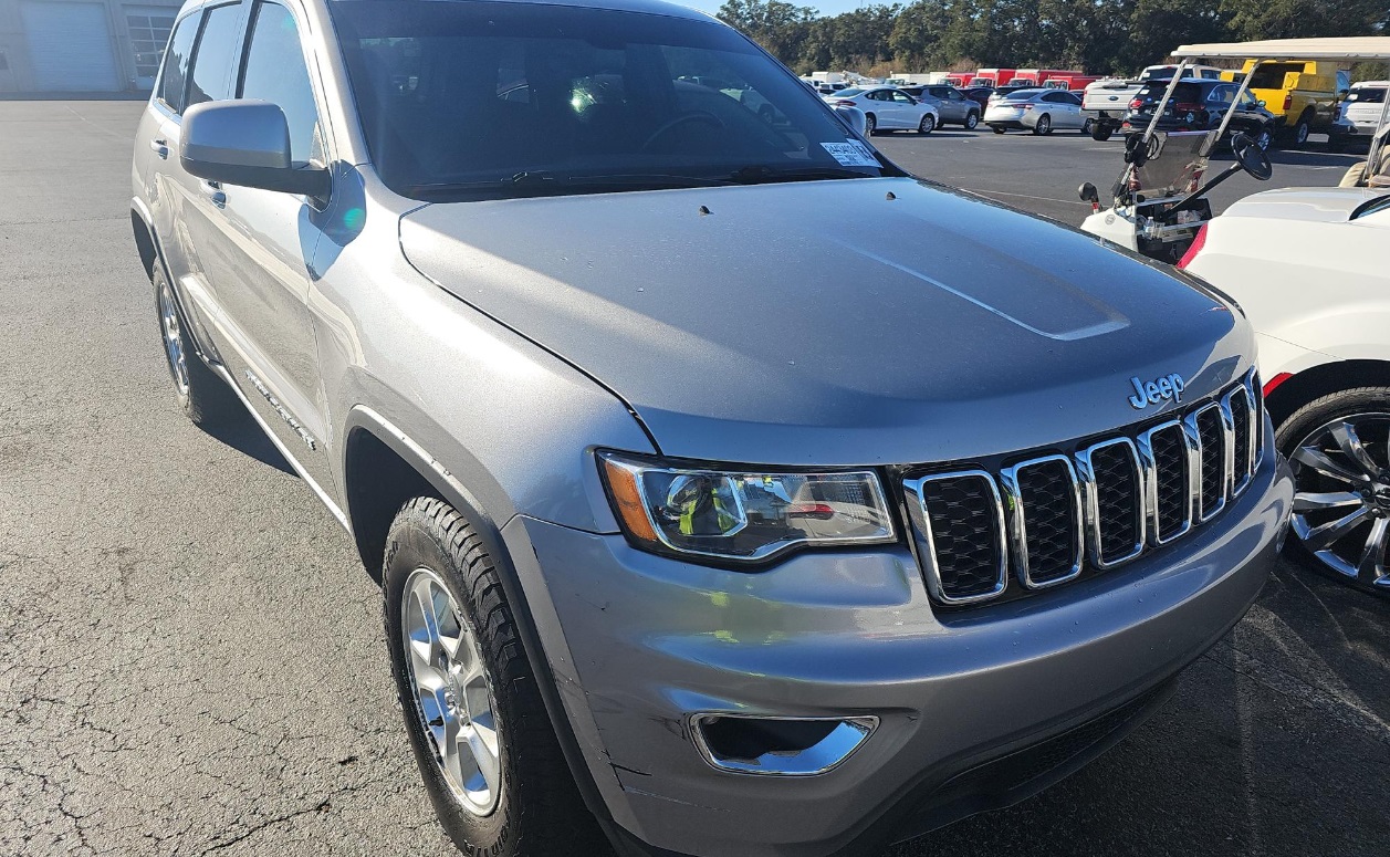 2017 JEEP GRAND CHEROKEE Laredo - 1
