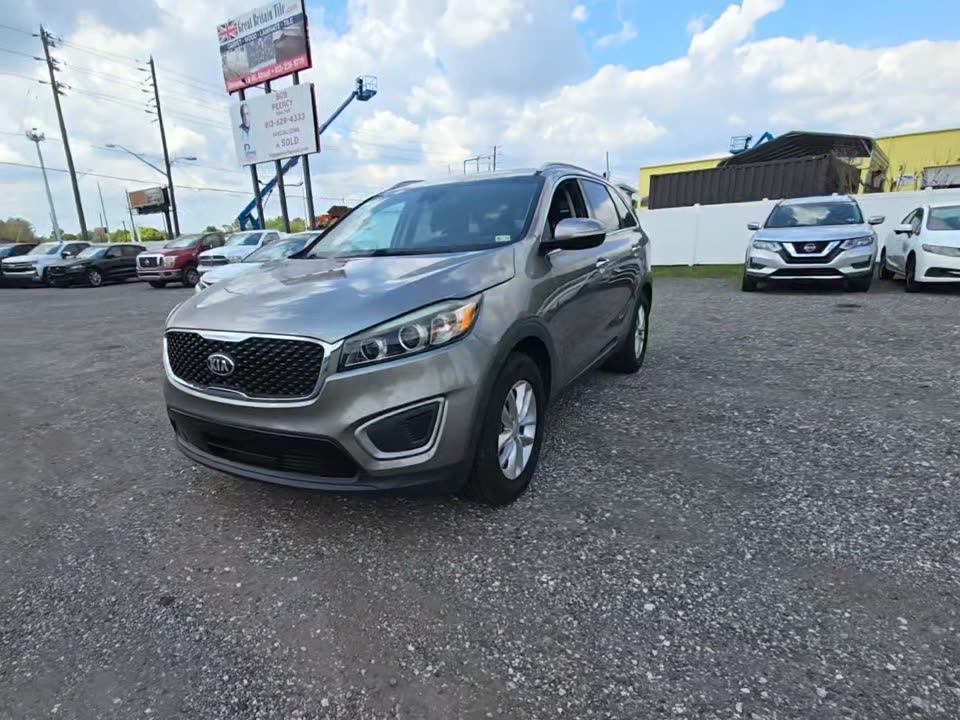 2017 KIA SORENTO LX - 1