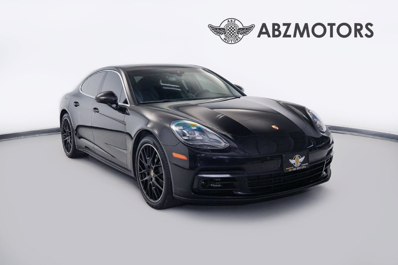 2017 PORSCHE PANAMERA 4S - 1
