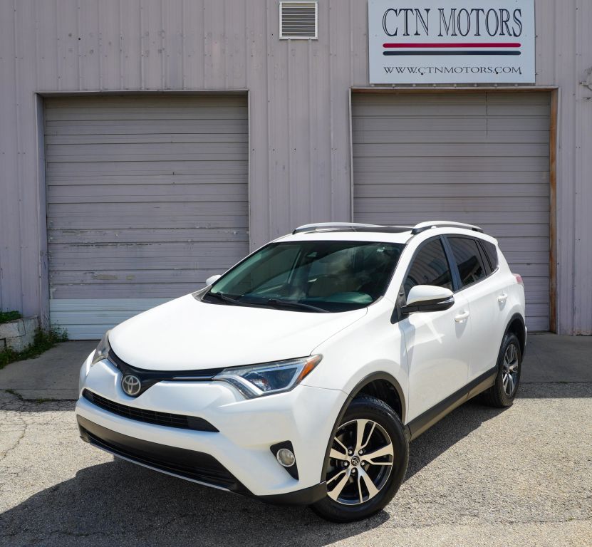 2017 TOYOTA RAV4 XLE - 1