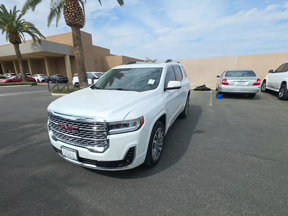 2023 GMC ACADIA Denali - 1