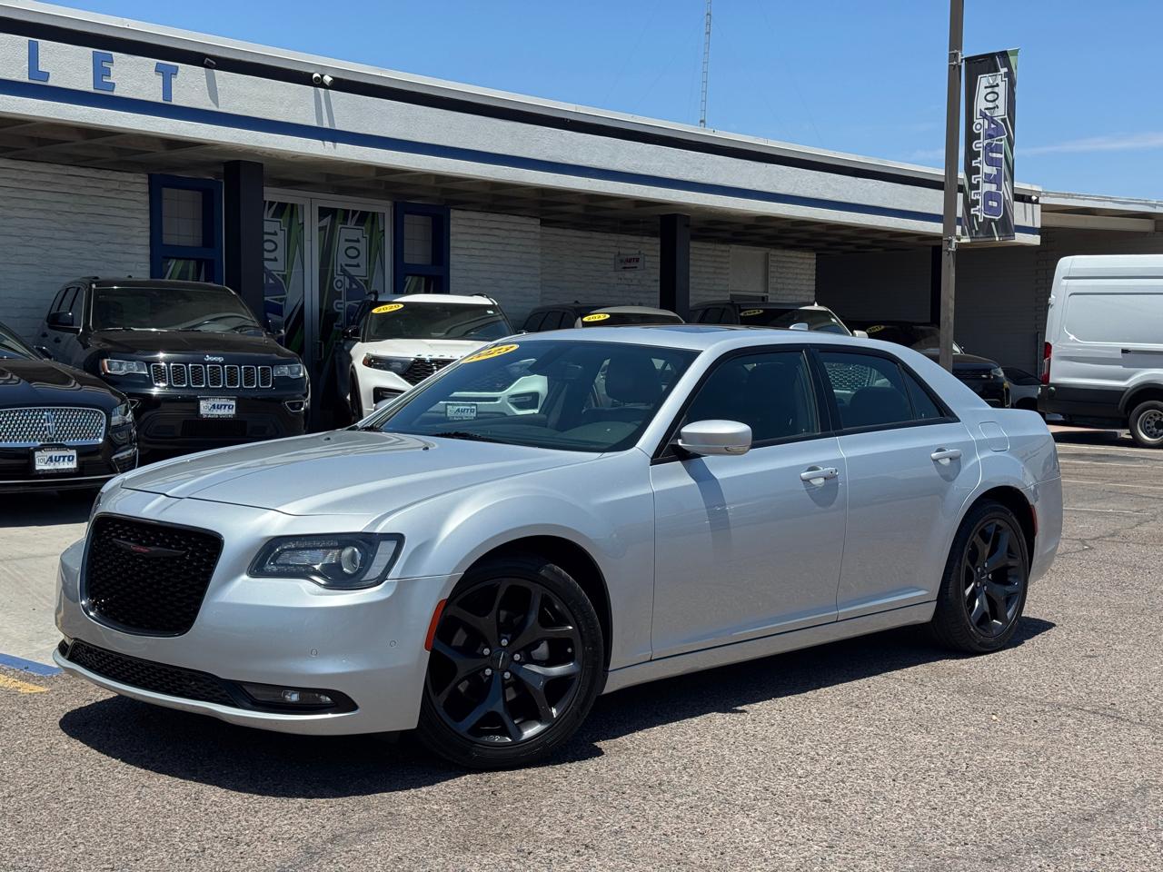 2023 CHRYSLER 300 300S - 1
