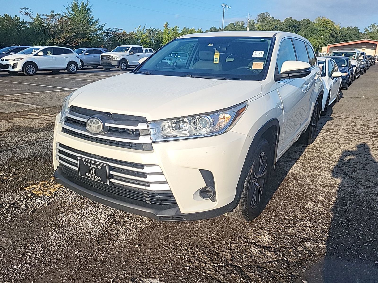 2017 TOYOTA HIGHLANDER LE - 1