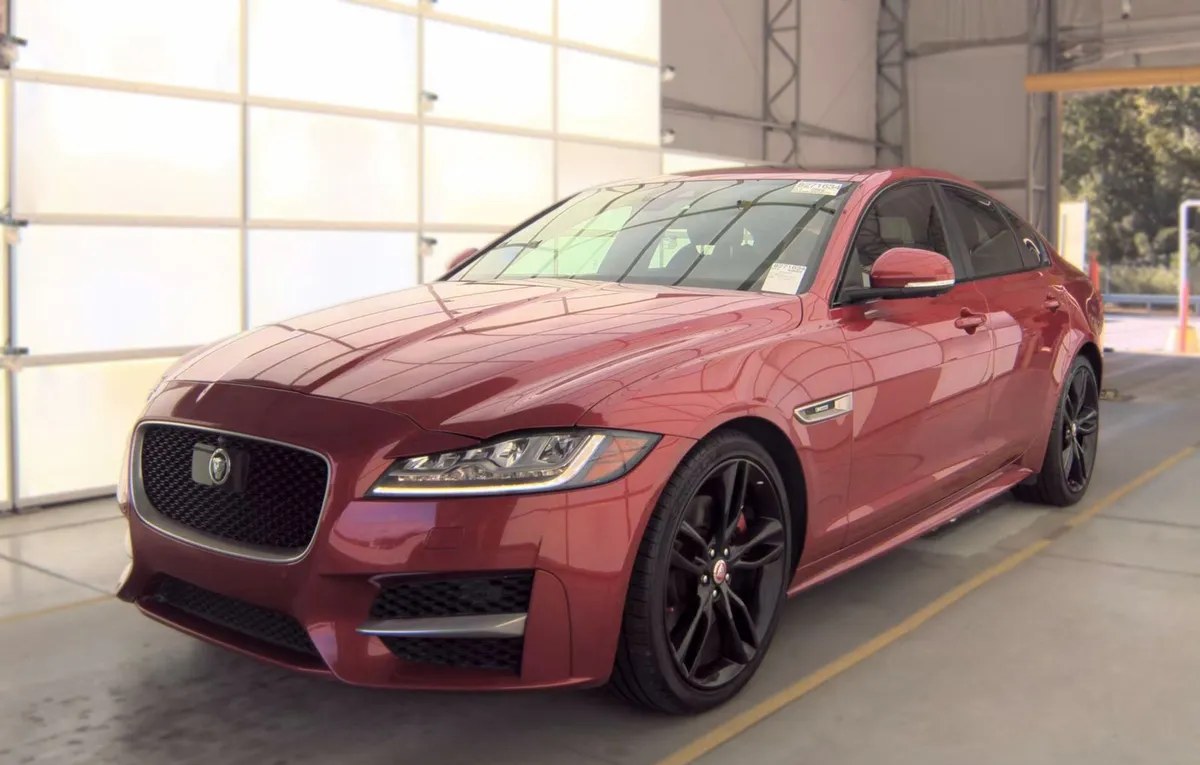 2017 JAGUAR XF 35T R-Sport - 1