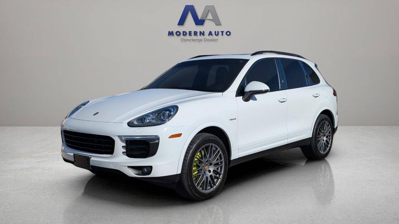 2017 PORSCHE CAYENNE E-HYBRID S PLATINUM Edition - 1