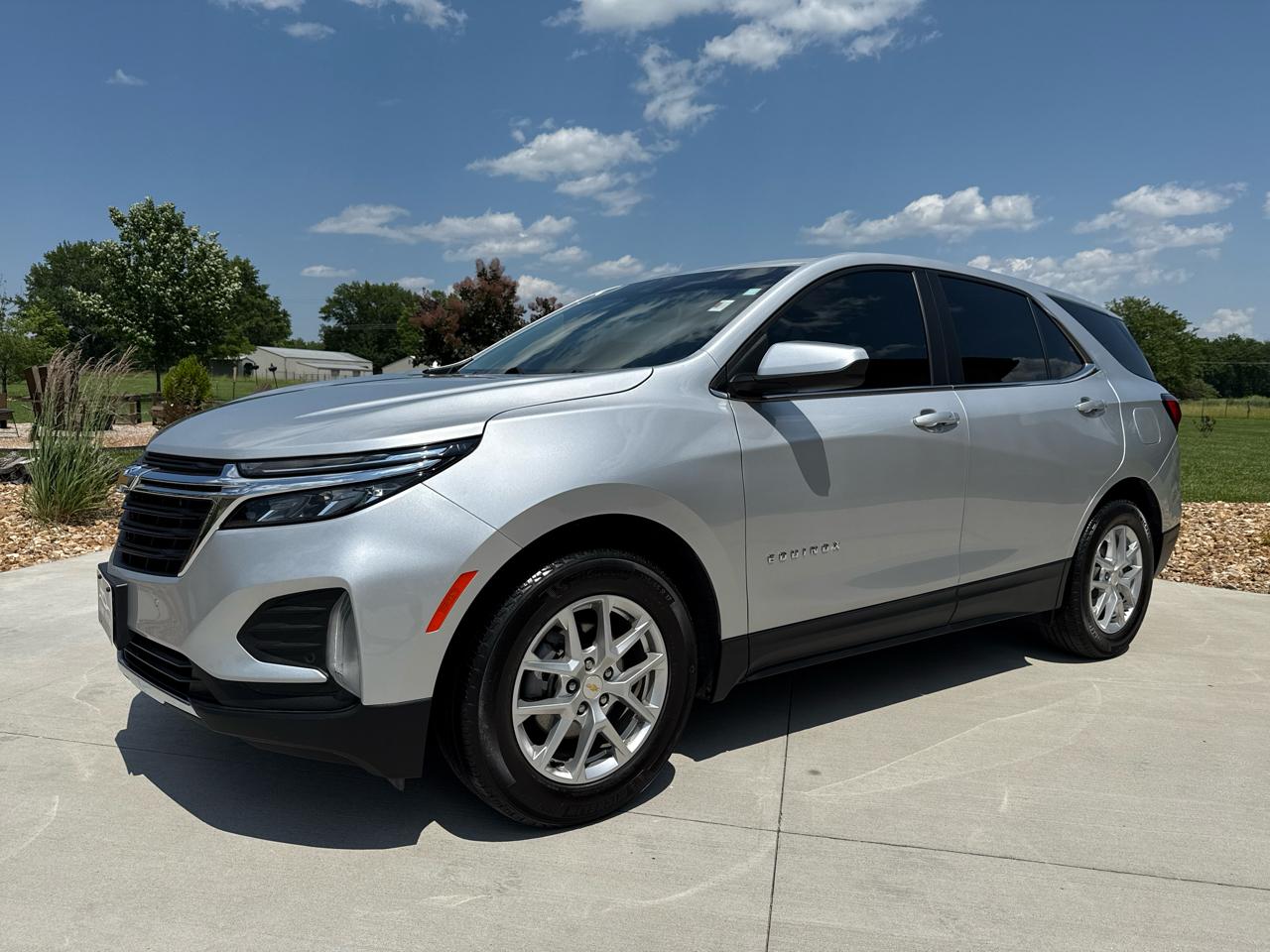 2022 CHEVROLET EQUINOX LT - 1