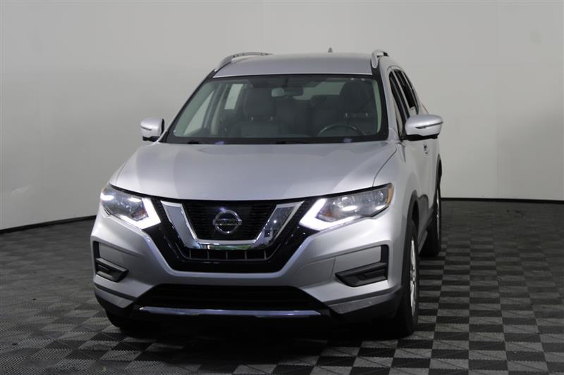 2017 NISSAN ROGUE SV - 1