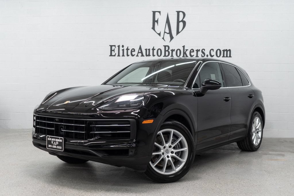 2024 PORSCHE CAYENNE Base - 1