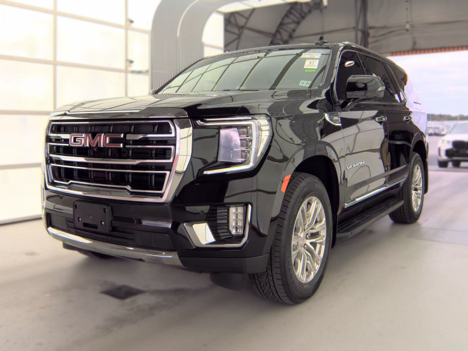 2024 GMC YUKON SLT - 1