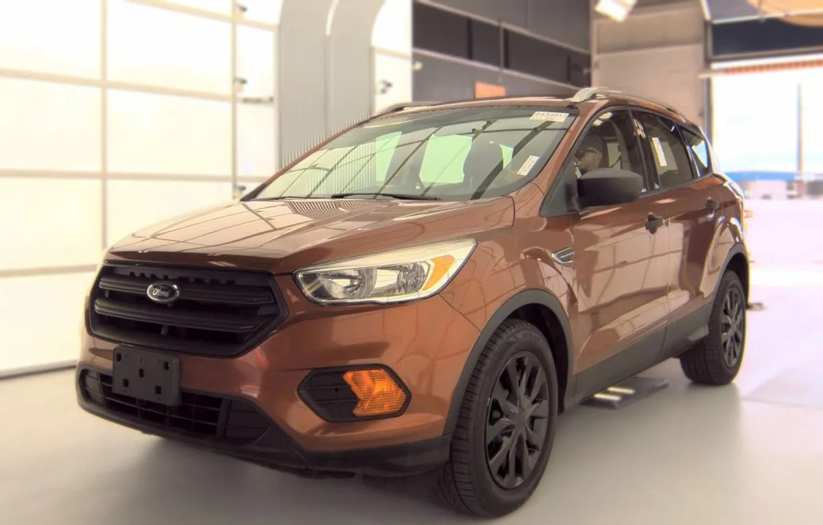 2017 FORD ESCAPE S - 1