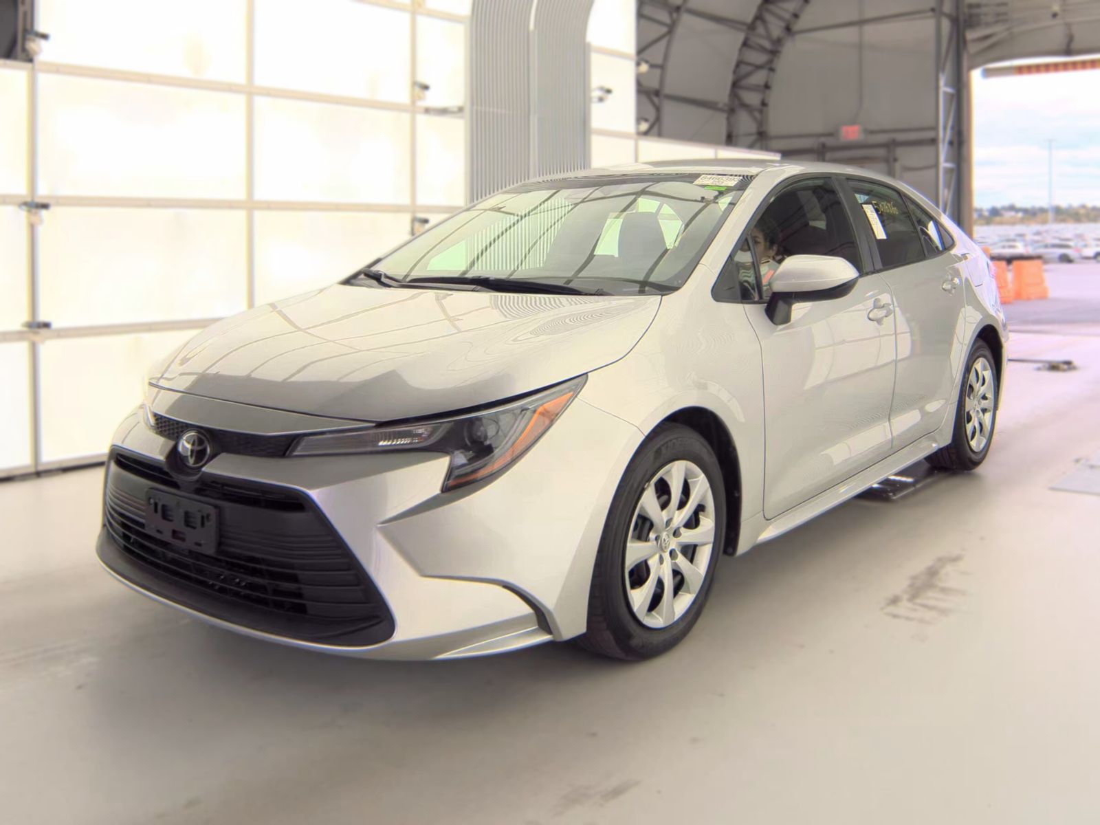 2024 TOYOTA COROLLA LE - 1