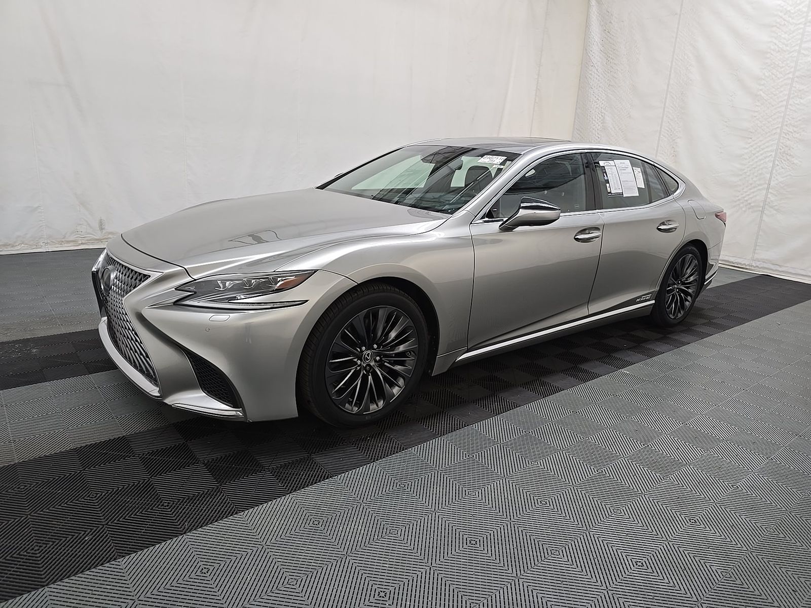 2019 LEXUS LS LS 500h - 1