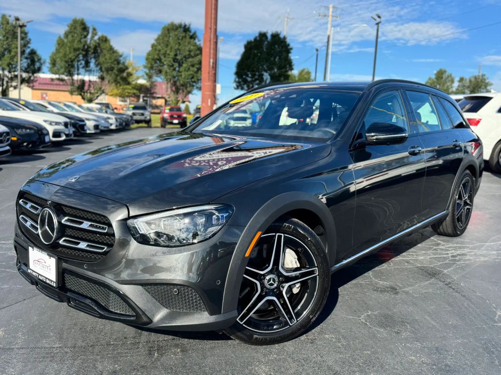 2023 MERCEDES-BENZ E-CLASS E 450 - 1