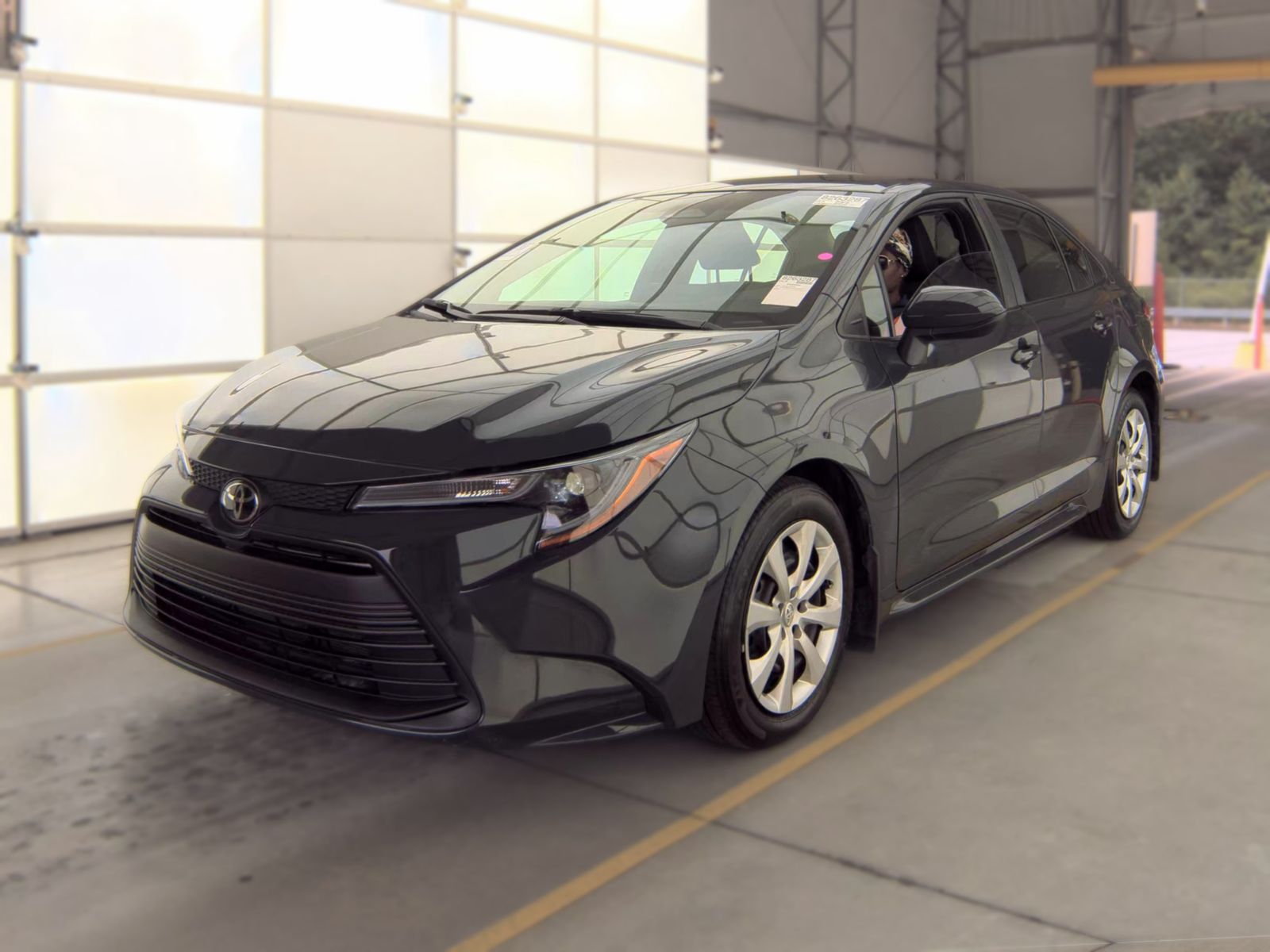 2025 TOYOTA COROLLA LE - 1