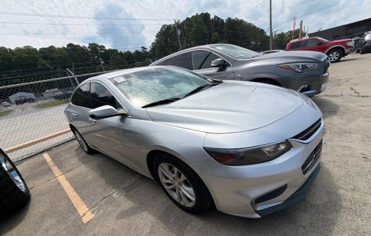 2017 CHEVROLET MALIBU LT - 1