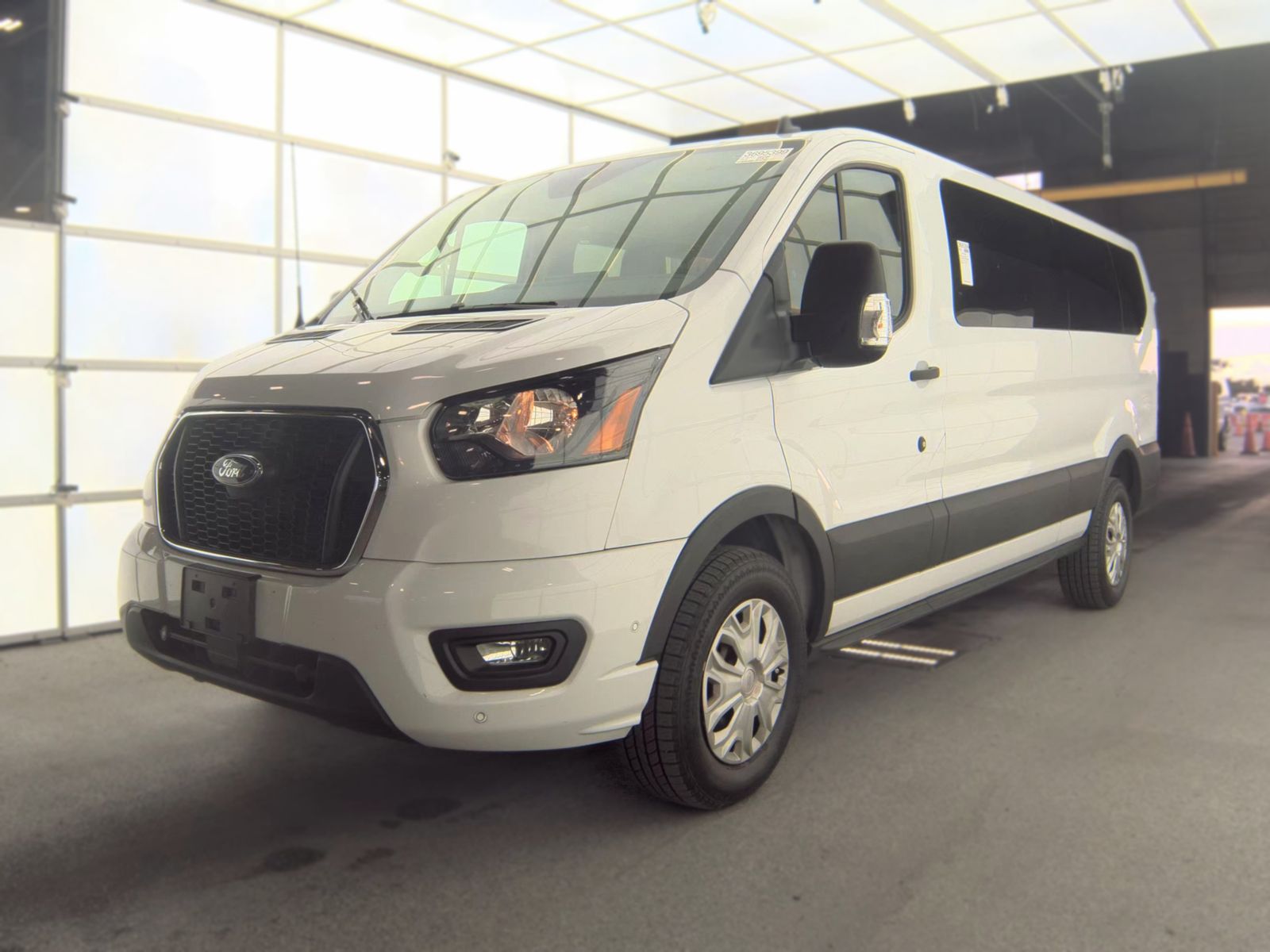 2023 FORD TRANSIT 350 XLT - 1