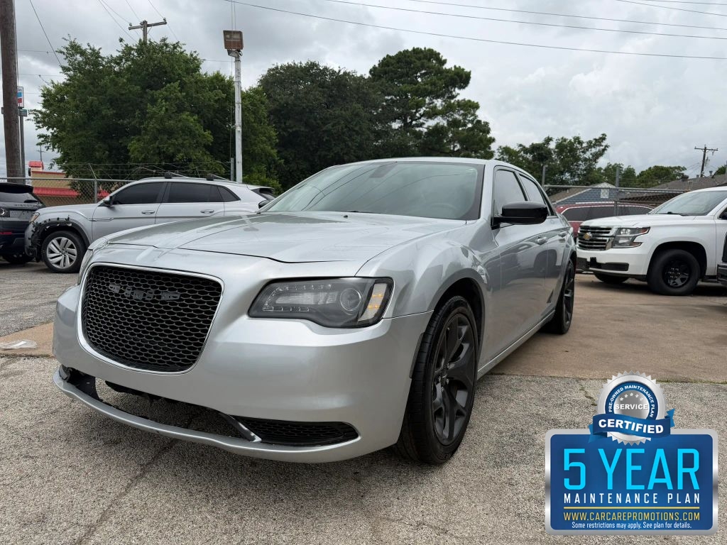 2023 CHRYSLER 300 Touring - 1