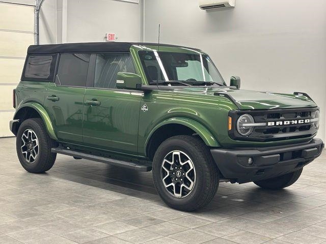 2023 FORD BRONCO OUTER Banks - 1