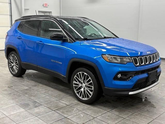 2023 JEEP COMPASS Limited - 1