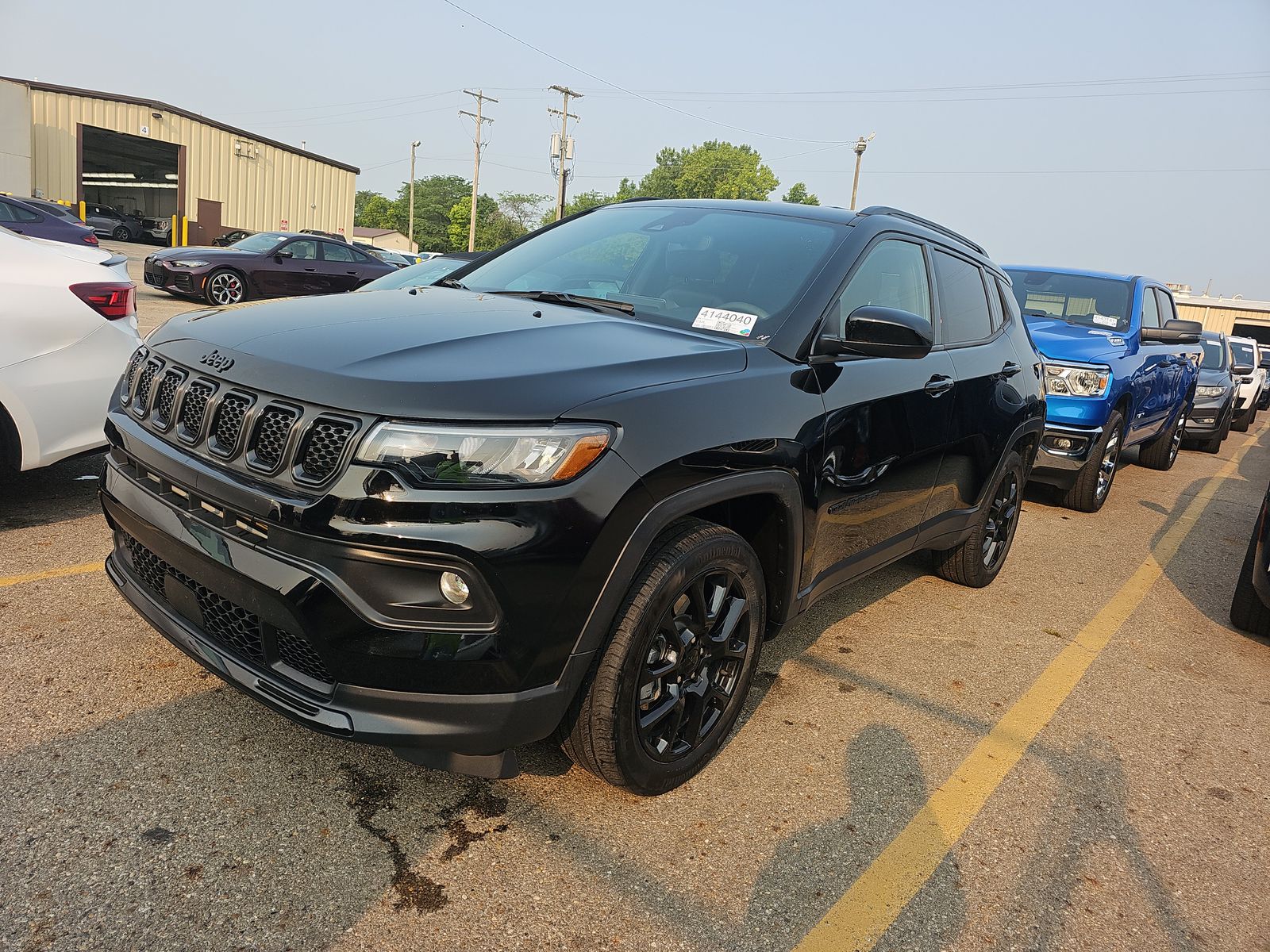 2023 JEEP COMPASS LATITUDE ALTITUDE Edition - 1
