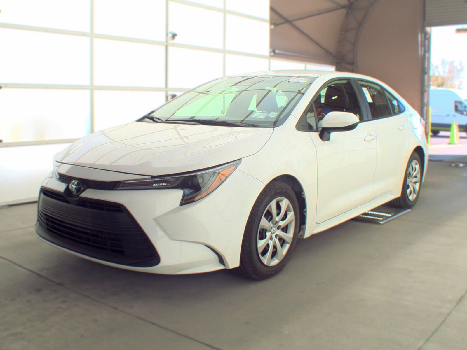 2025 TOYOTA COROLLA LE - 1