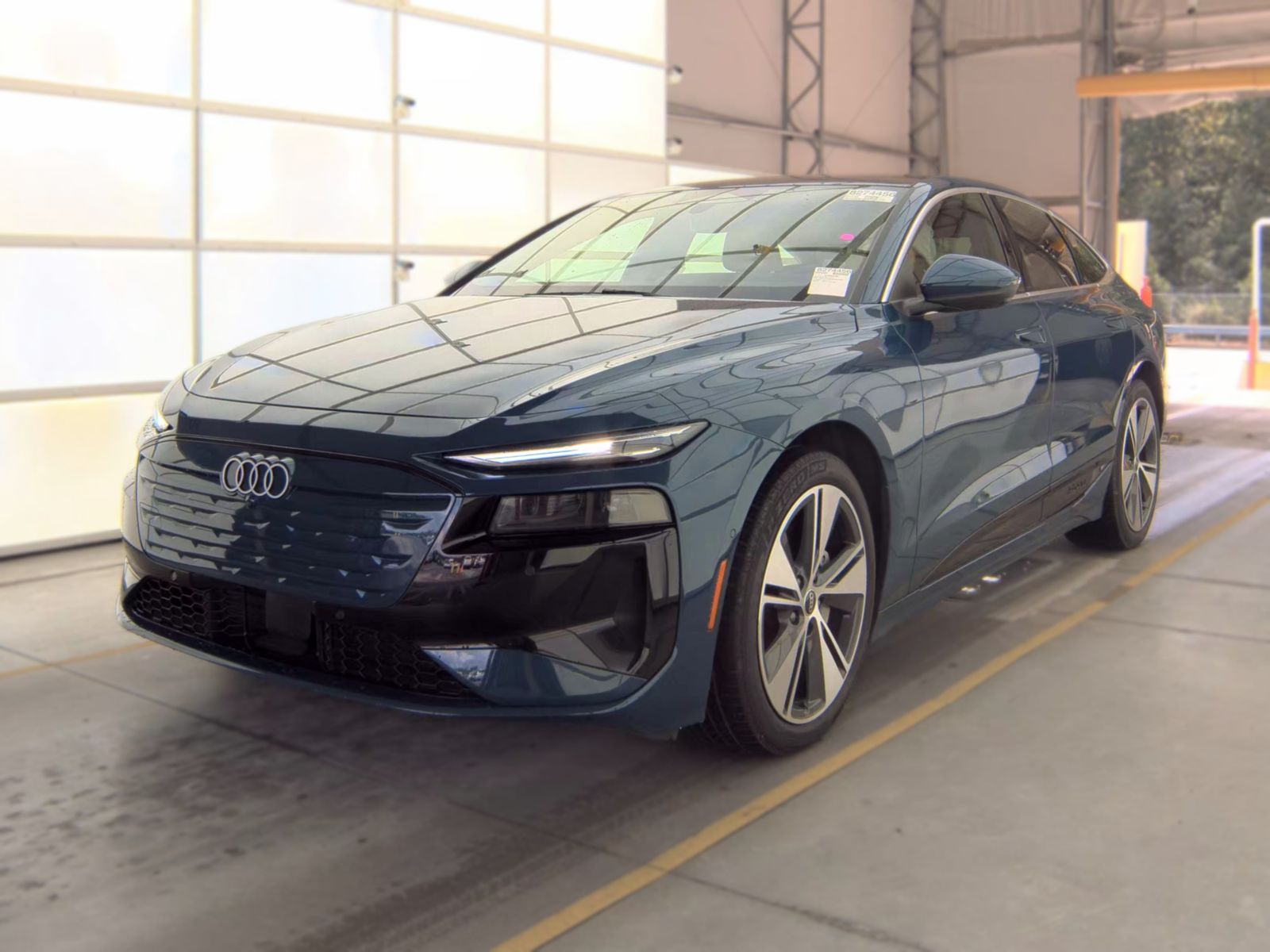 2025 AUDI A6 E-TRON Premium - 1