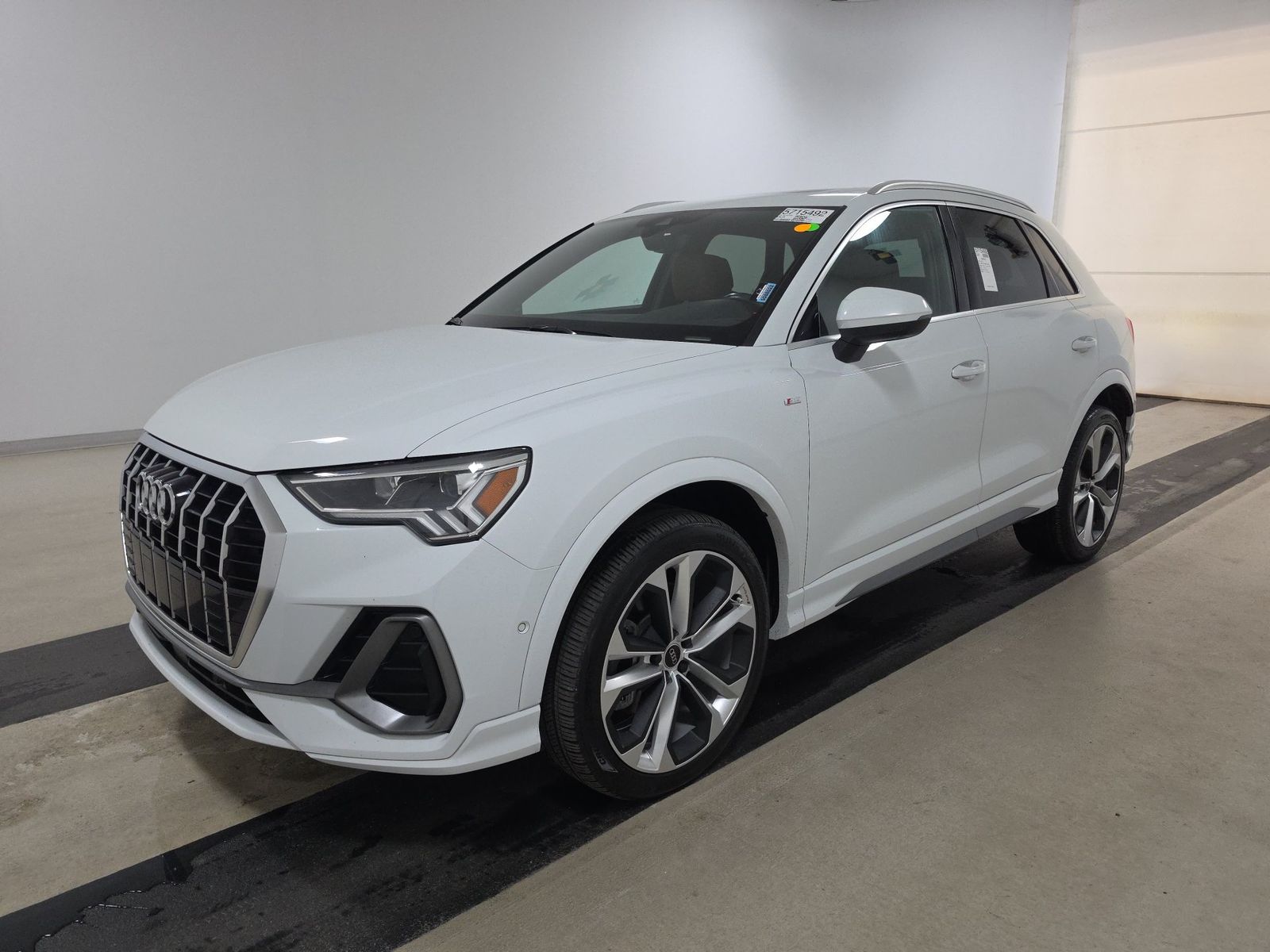 2021 AUDI Q3 2.0T PREMIUM Plus - 1