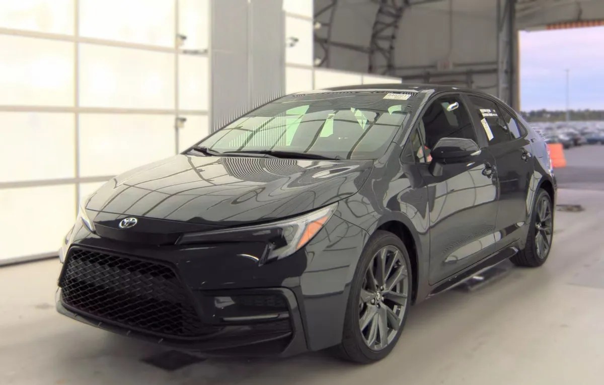 2025 TOYOTA COROLLA SE - 1