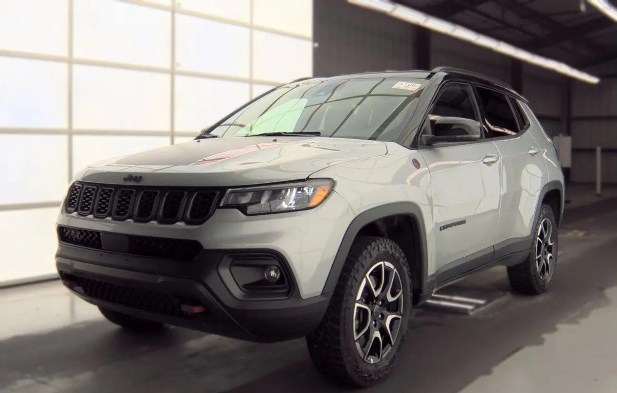 2025 JEEP COMPASS Trailhawk - 1