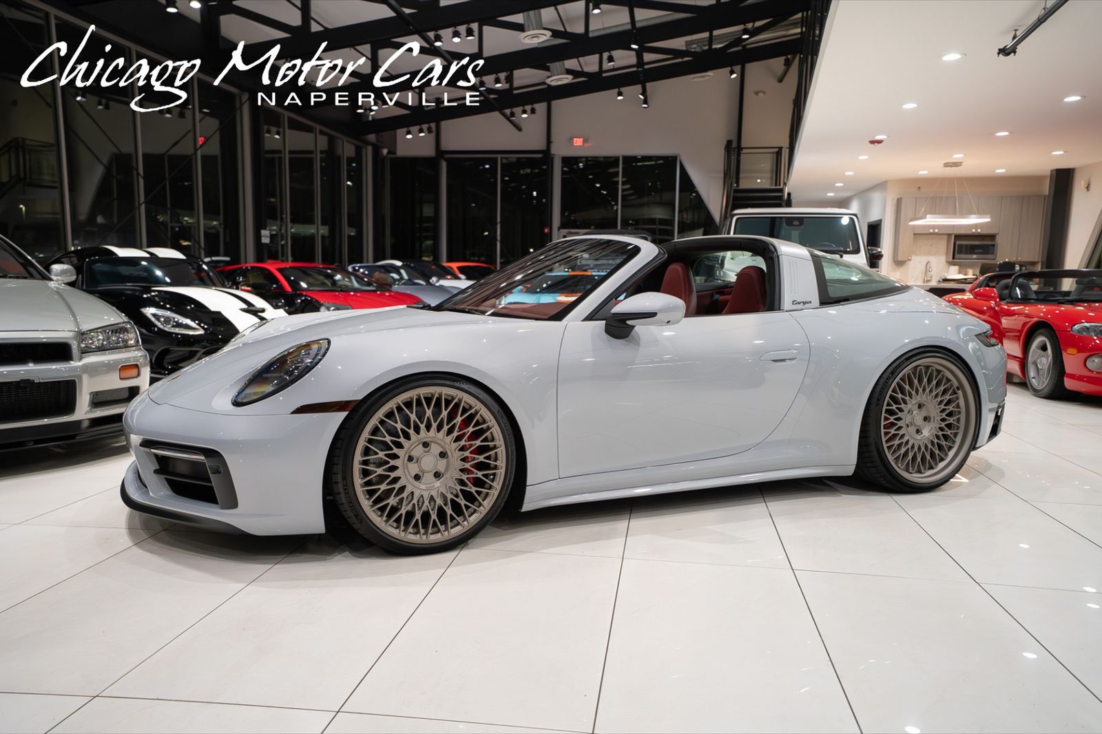 2024 PORSCHE 911 4 GTS Targa - 1