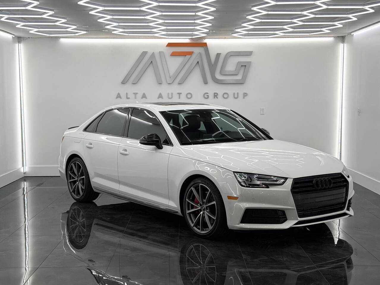 2018 AUDI A4 PREMIUM Plus - 1