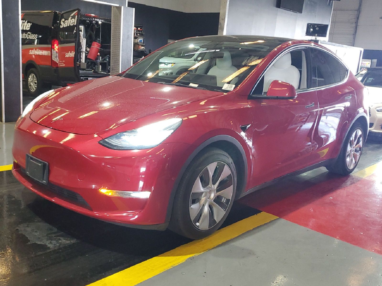 2021 TESLA MODEL Y LONG Range - 1