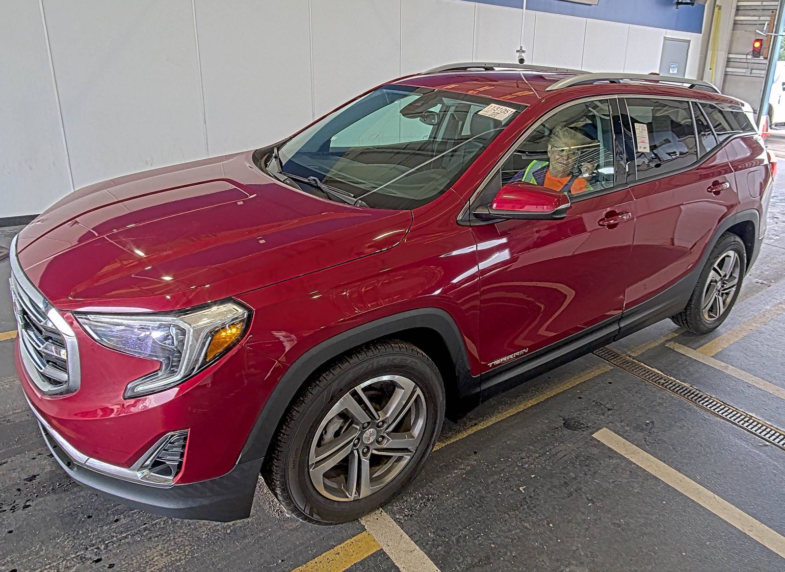 2021 GMC TERRAIN SLT - 1