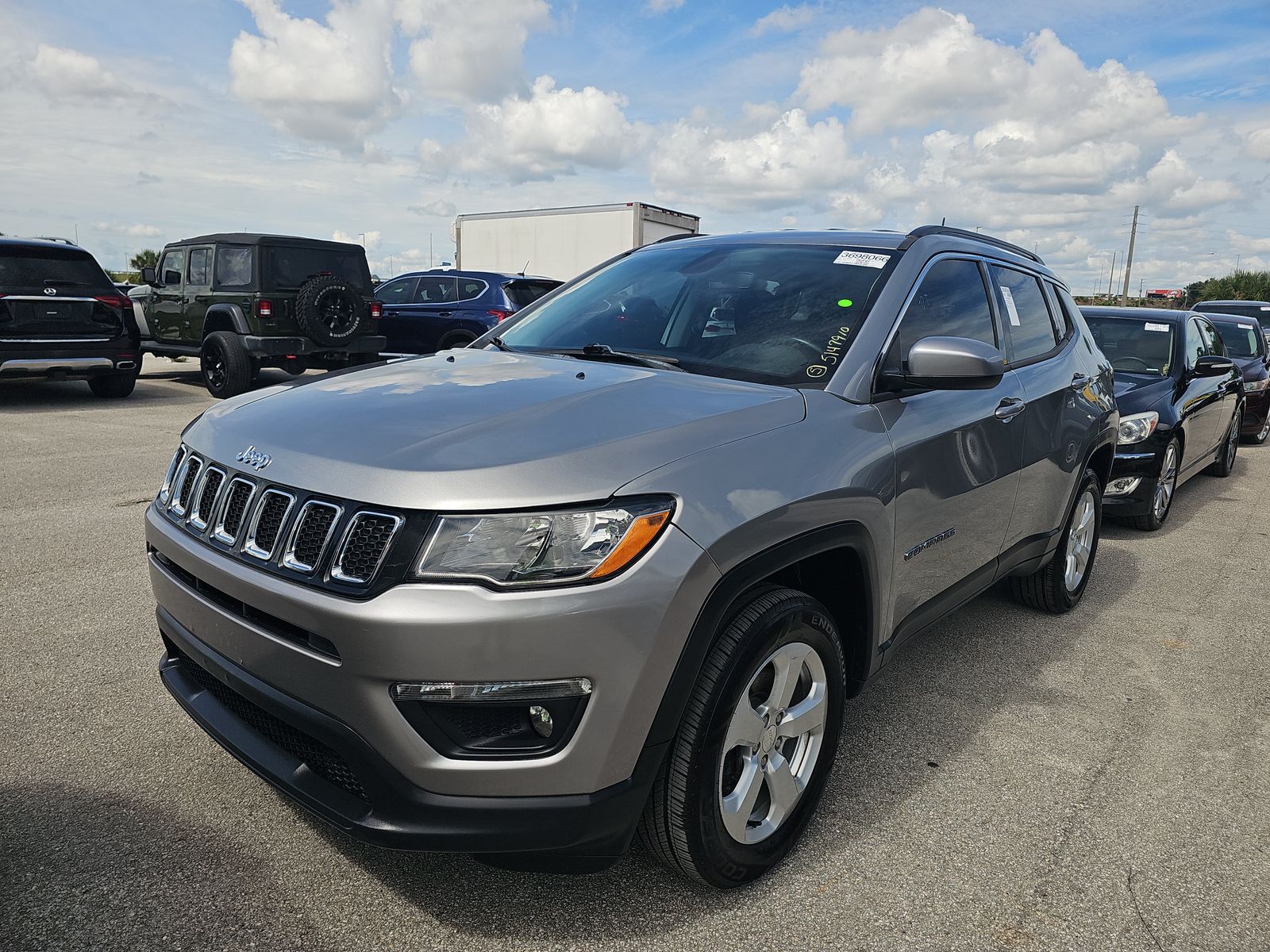 2020 JEEP COMPASS Latitude - 1