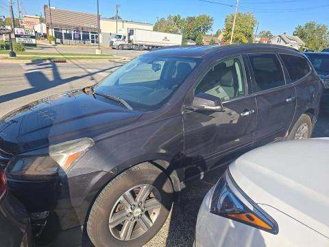 2017 CHEVROLET TRAVERSE LT - 1