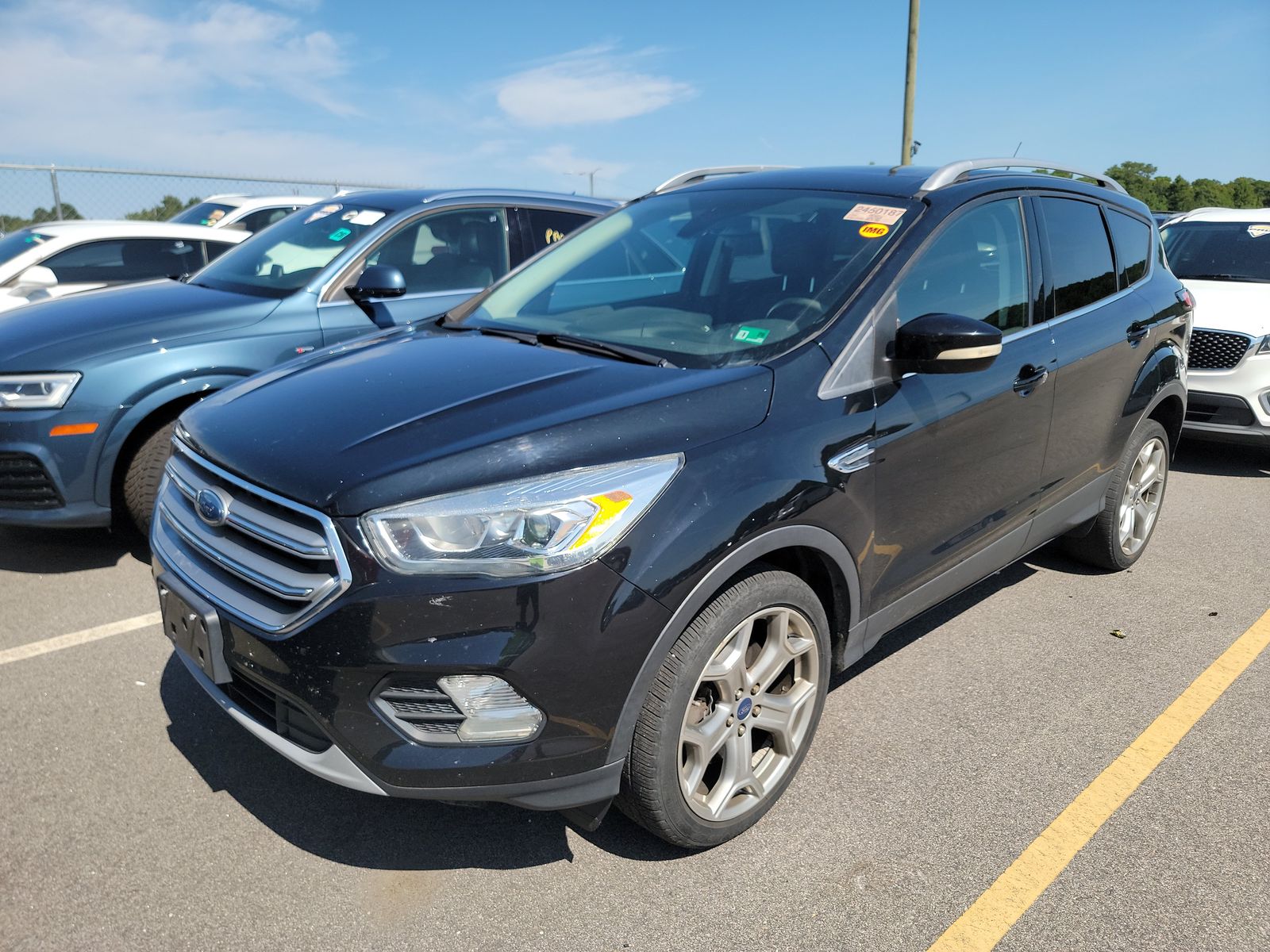 2017 FORD ESCAPE Titanium - 1