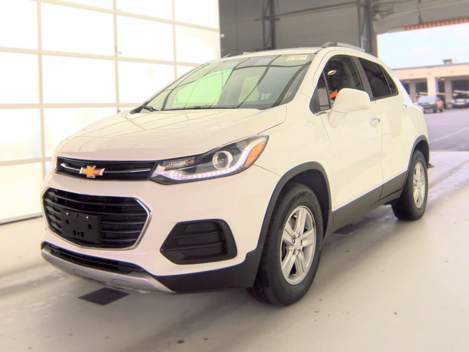 2019 CHEVROLET TRAX LT - 1