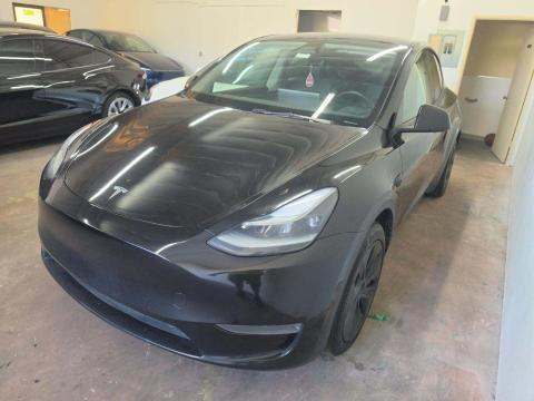 2025 TESLA MODEL Y LONG Range - 1
