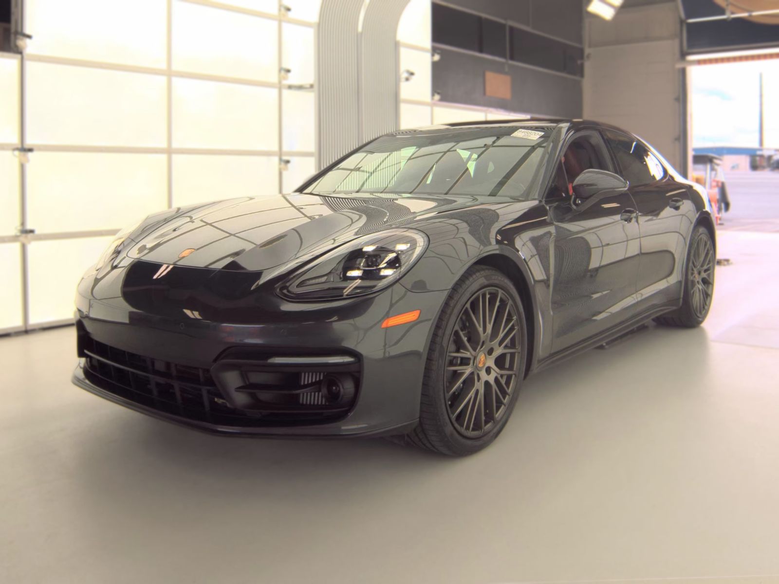 2023 PORSCHE PANAMERA PLATINUM Edition - 1