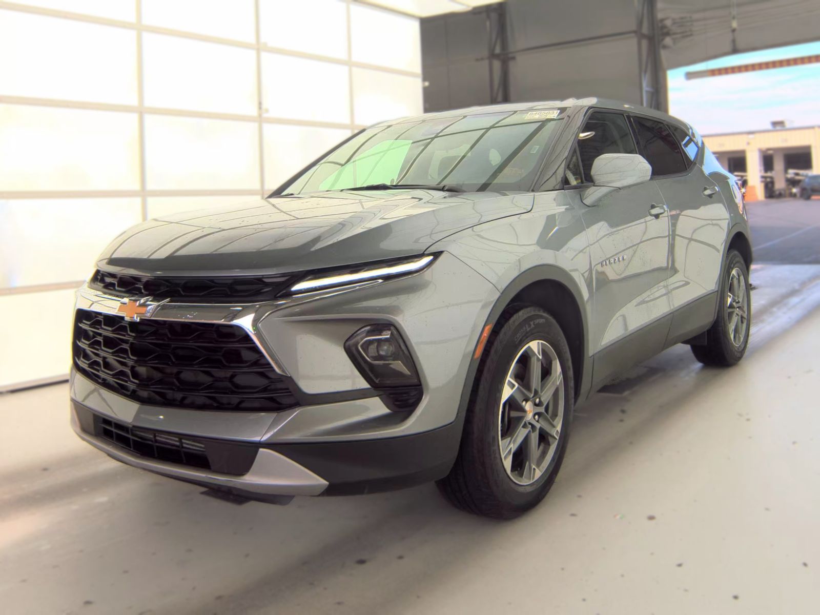2025 CHEVROLET BLAZER LT - 1