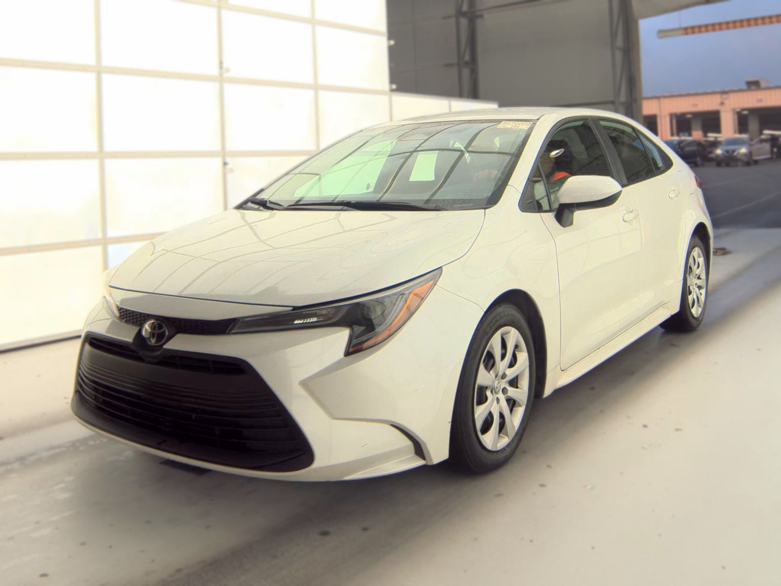 2025 TOYOTA COROLLA LE - 1