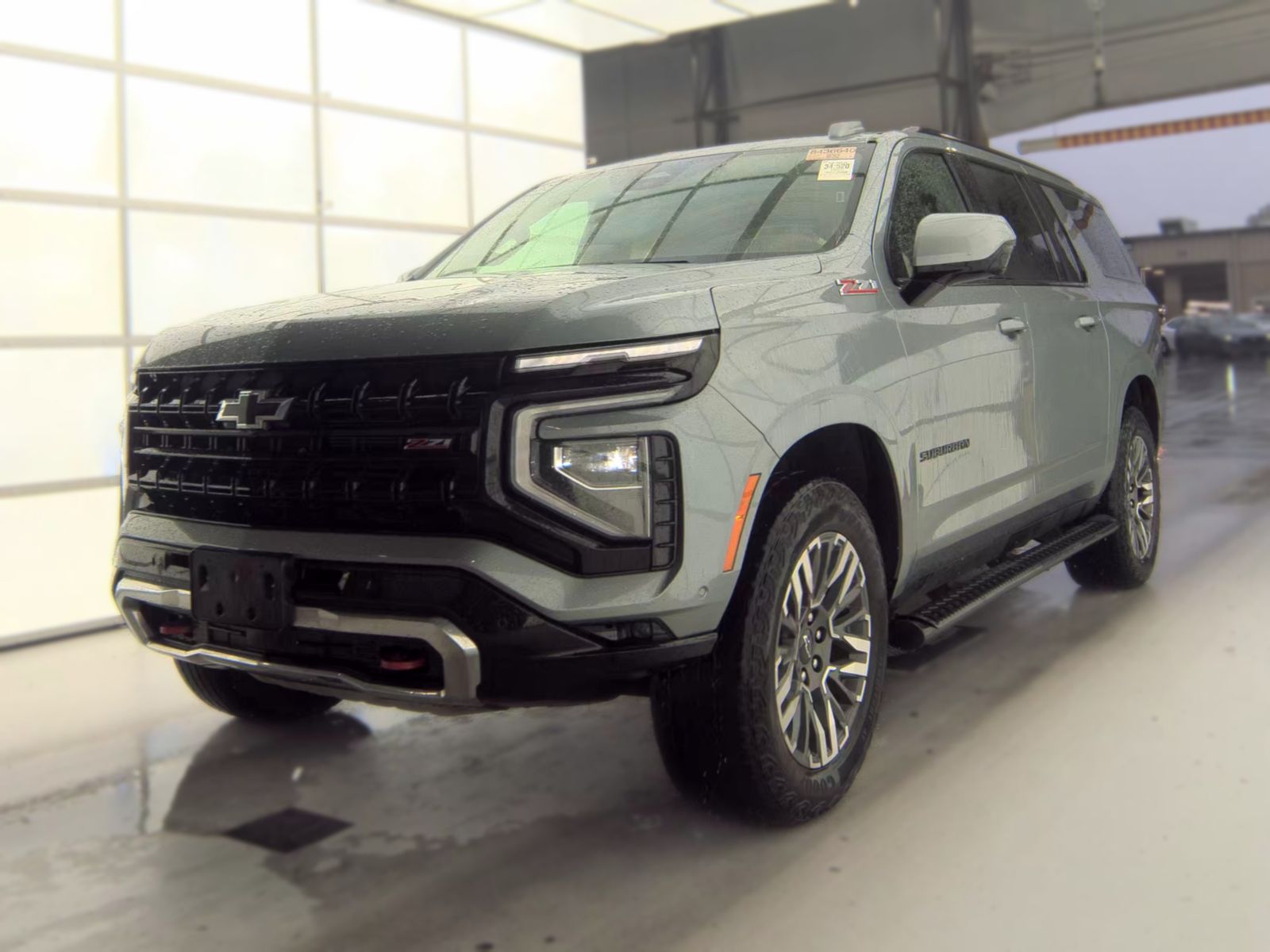 2025 CHEVROLET SUBURBAN Z71 - 1