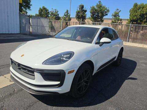 2023 PORSCHE MACAN Base - 1