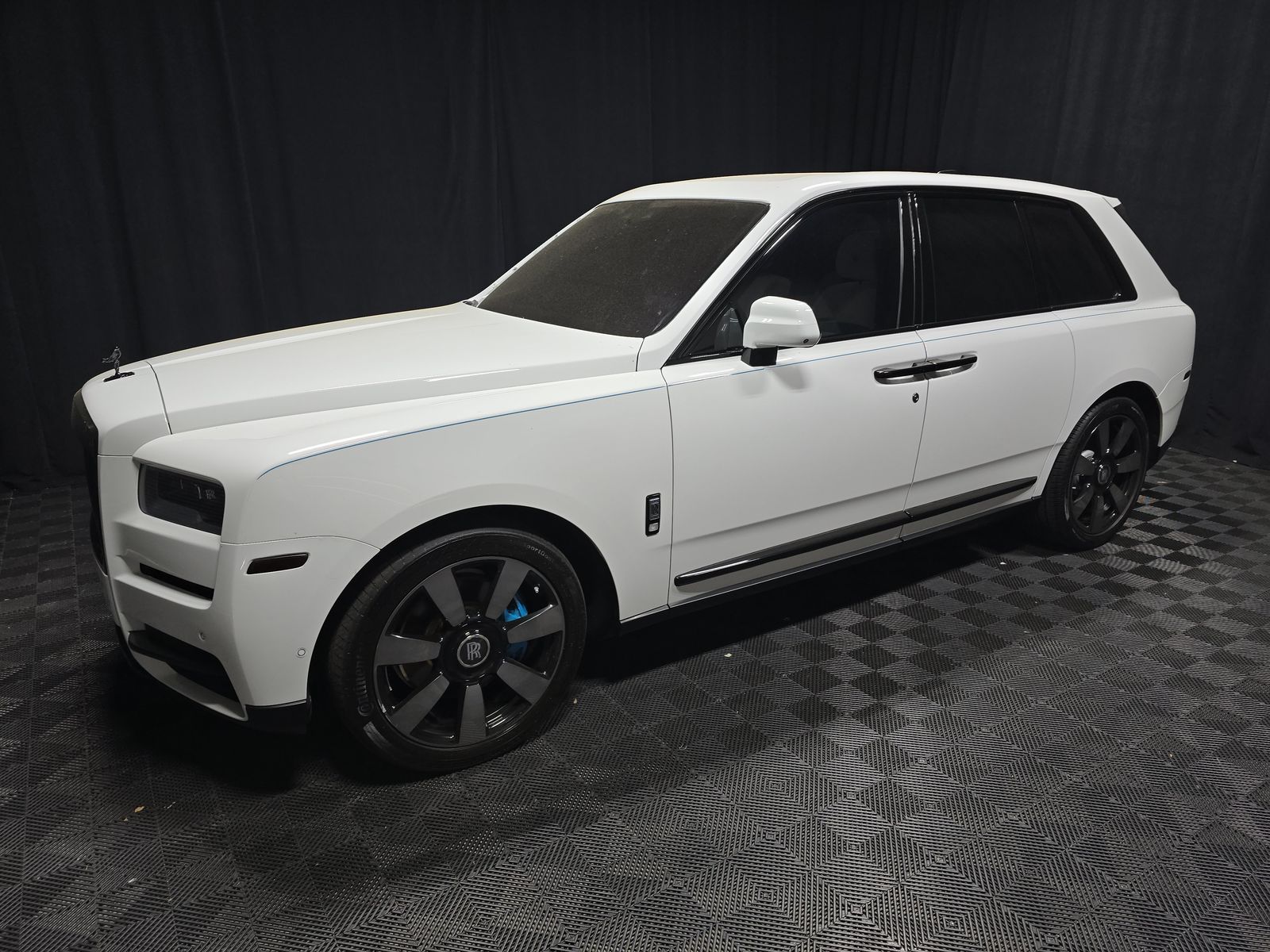 2023 ROLLS-ROYCE CULLINAN Base - 1