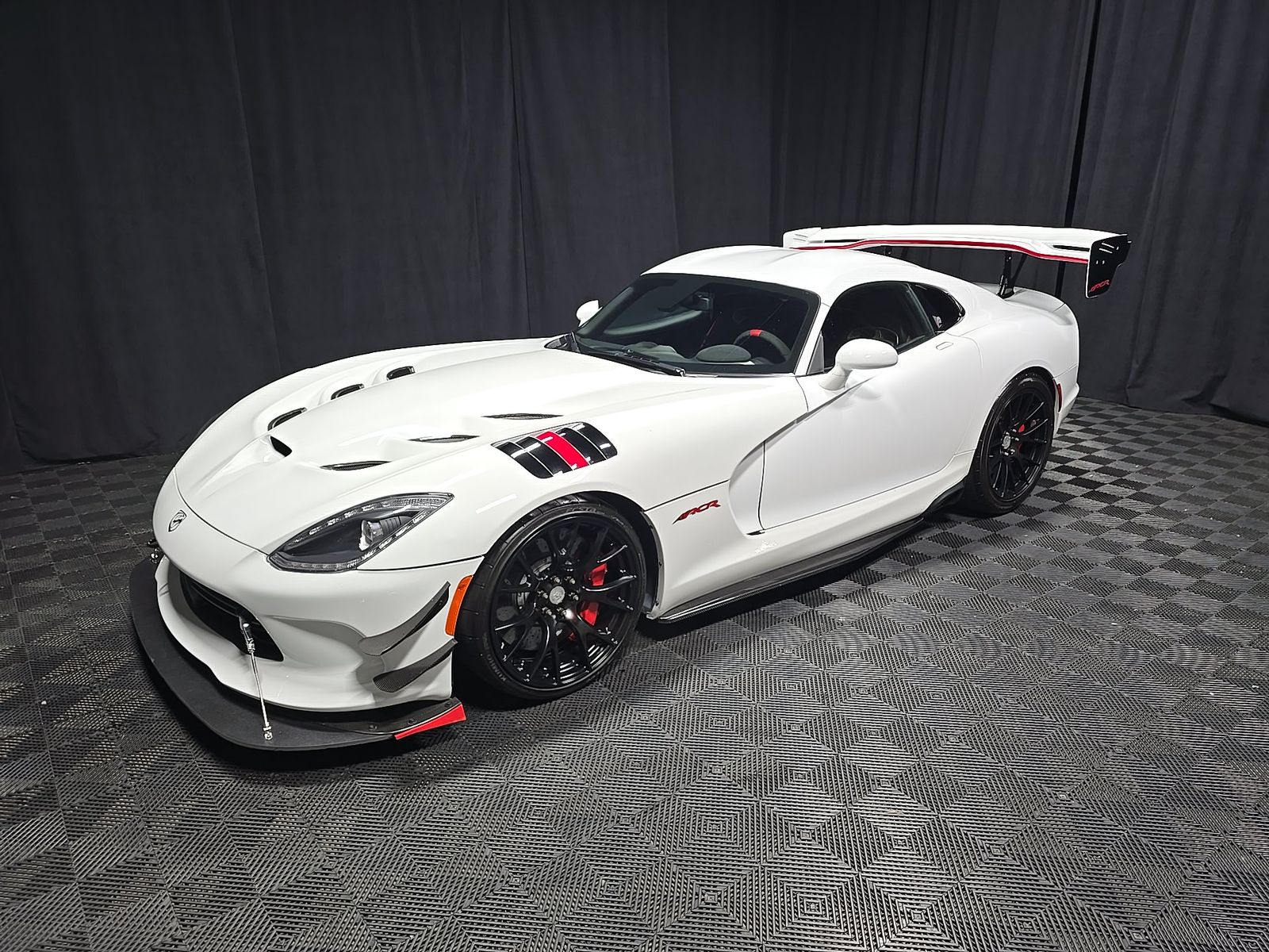 2017 DODGE VIPER ACR - 1