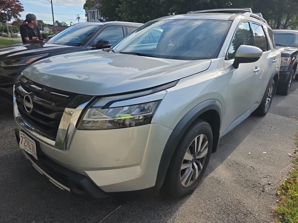 2024 NISSAN PATHFINDER SL - 1