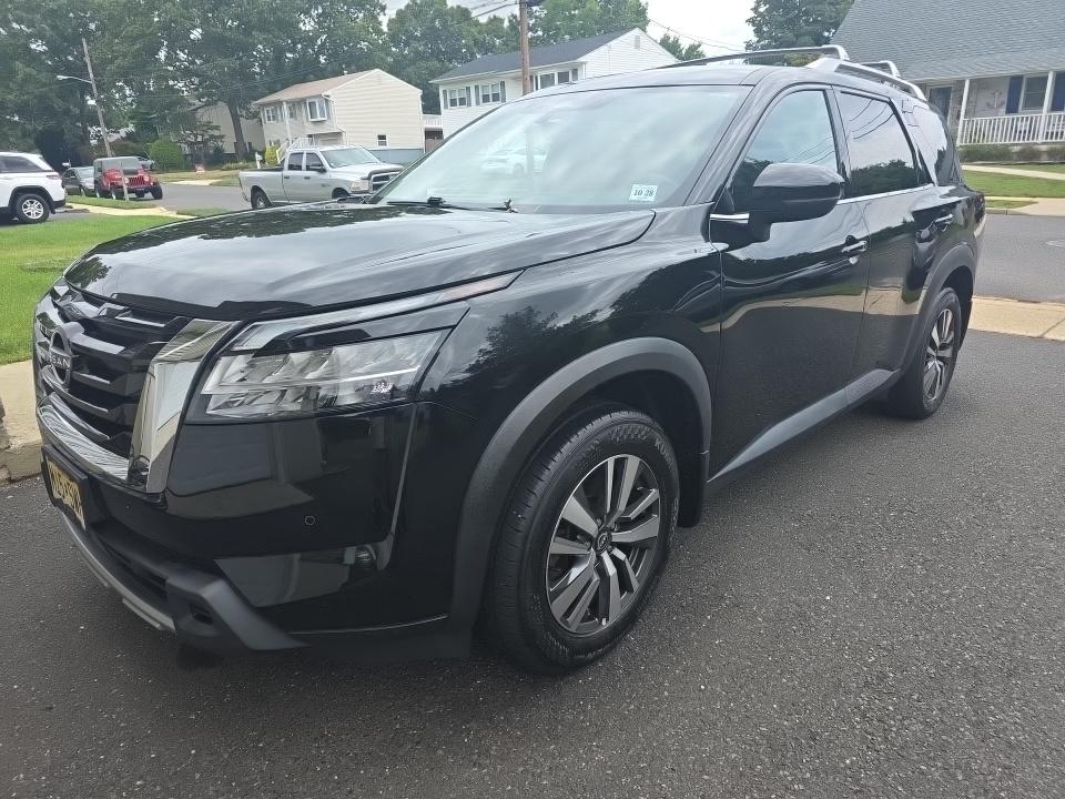 2024 NISSAN PATHFINDER SL - 1